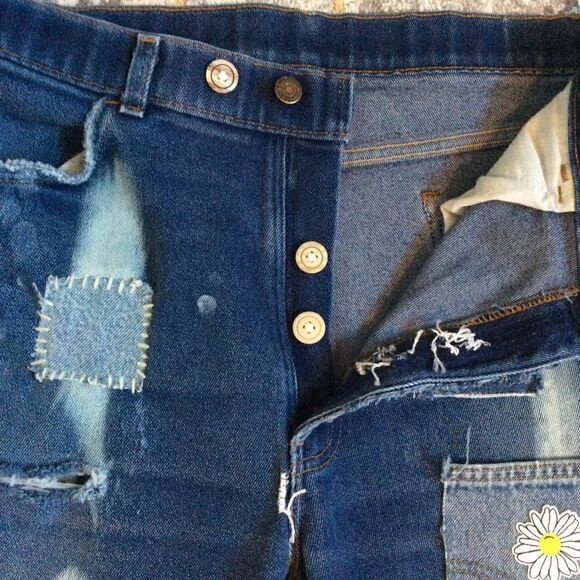VINTAGE LEVI’S DISTRESSED PRAIRIE JEANS! SZ L - Picture 11 of 12